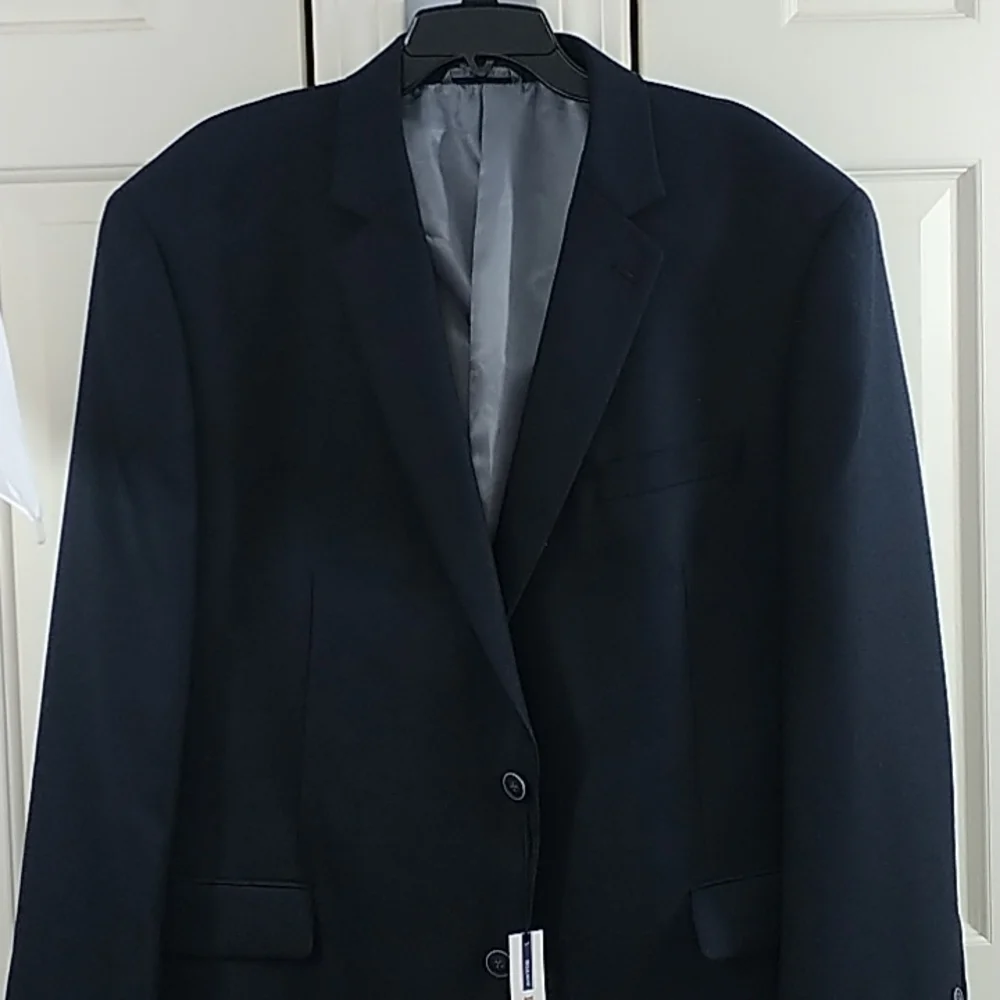 IZOD Classic Two Button Navy Blazer Fully Lined 50Reg